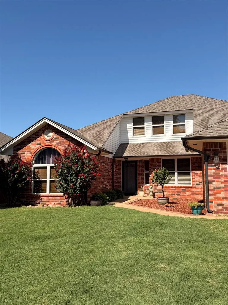 Photo 2 — 617 Firelane Rd, Edmond, OK 73003
