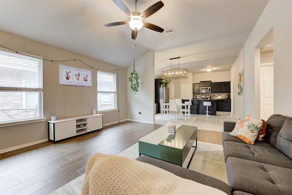 Photo 10 — 19716 Brunswick Court, Edmond, OK 73012