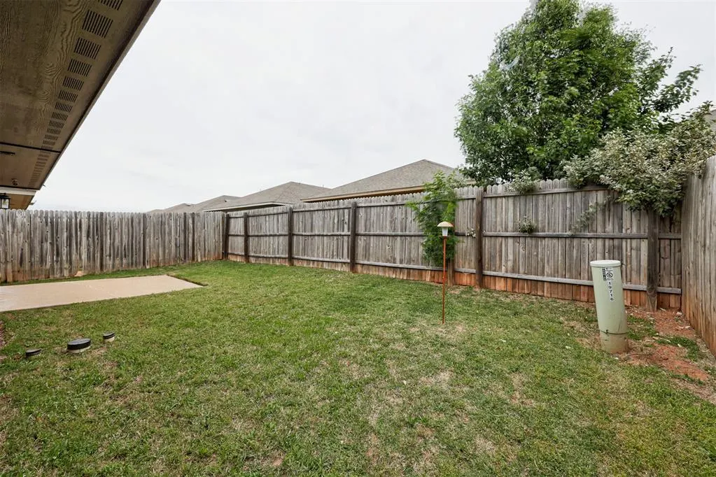 Photo 35 — 19716 Brunswick Court, Edmond, OK 73012