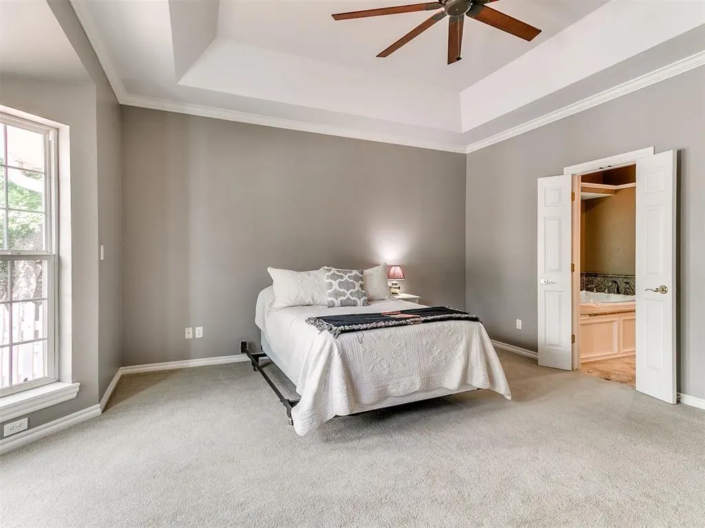Photo 12 — 1851 Silver Oaks Drive, Edmond, OK 73025