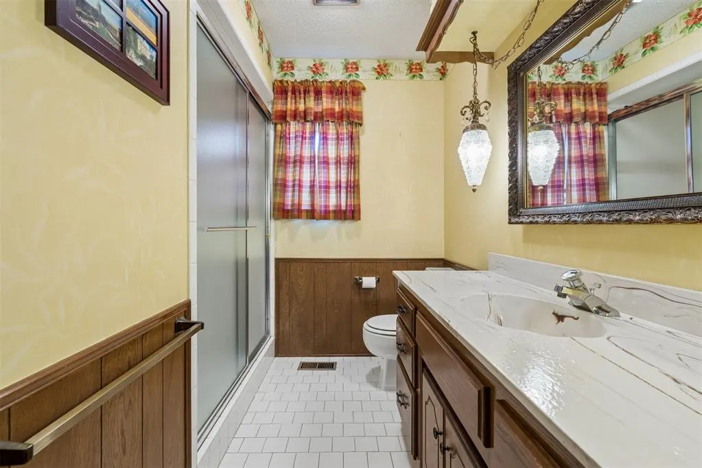Photo 22 — 4032 Thunderbird Drive, Oklahoma City, OK 73120