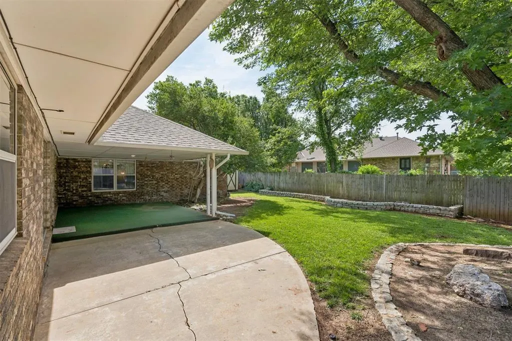 Photo 28 — 4032 Thunderbird Drive, Oklahoma City, OK 73120