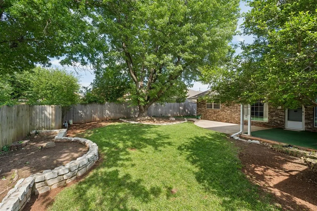 Photo 31 — 4032 Thunderbird Drive, Oklahoma City, OK 73120