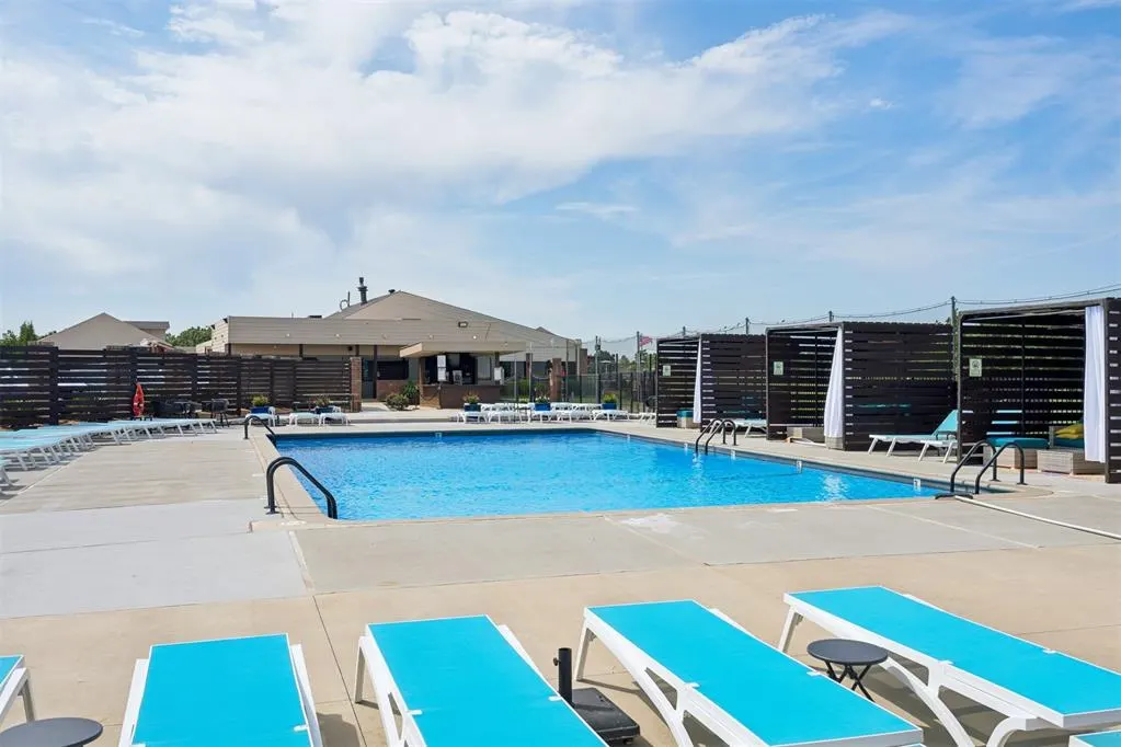 Photo 34 — 4032 Thunderbird Drive, Oklahoma City, OK 73120