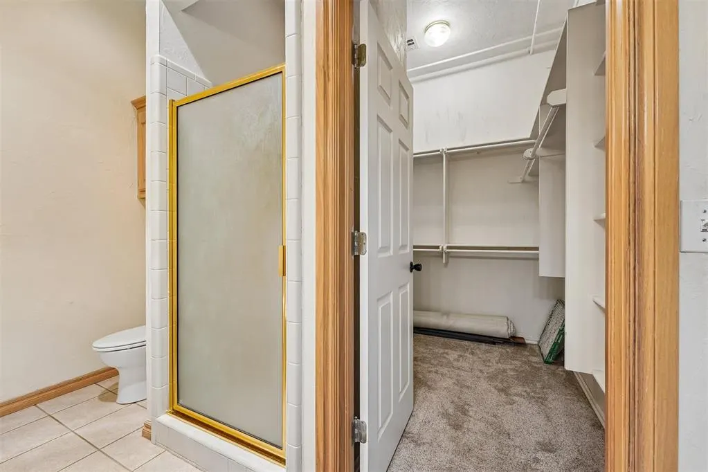 Photo 18 — 9420 Lansbrook Lane, Oklahoma City, OK 73162