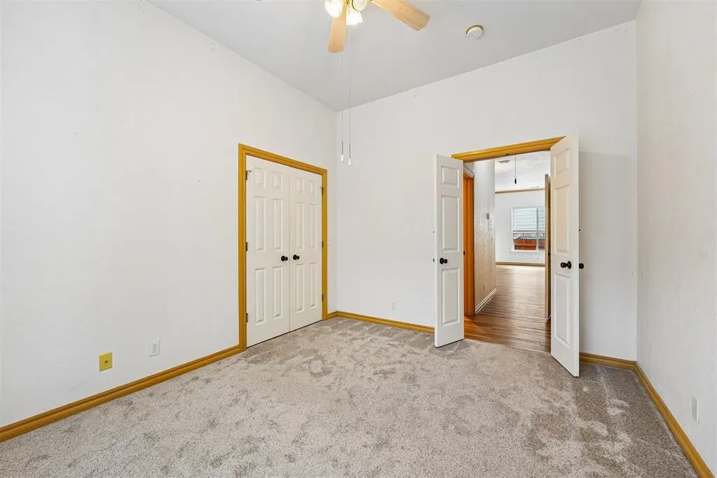 Photo 24 — 9420 Lansbrook Lane, Oklahoma City, OK 73162
