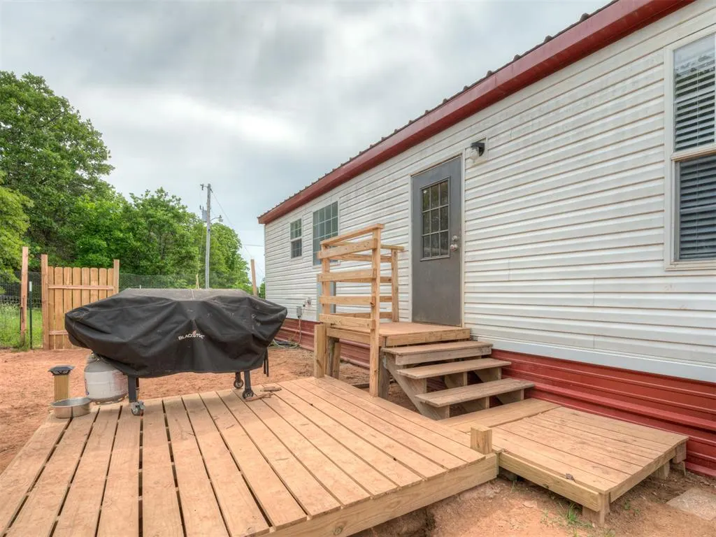 Photo 20 — 332228 E Oak Hill Drive, Wellston, OK 74881