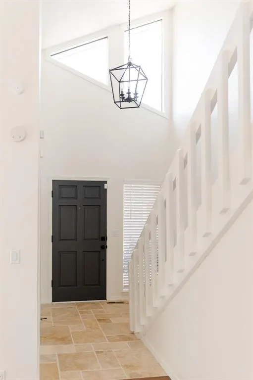 Photo 10 — 12124 Cliff Rose Drive, Oklahoma City, OK 73162