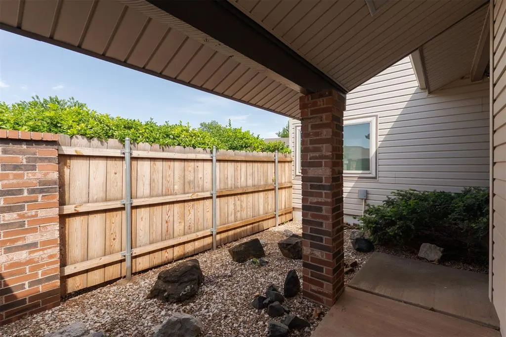 Photo 46 — 12124 Cliff Rose Drive, Oklahoma City, OK 73162