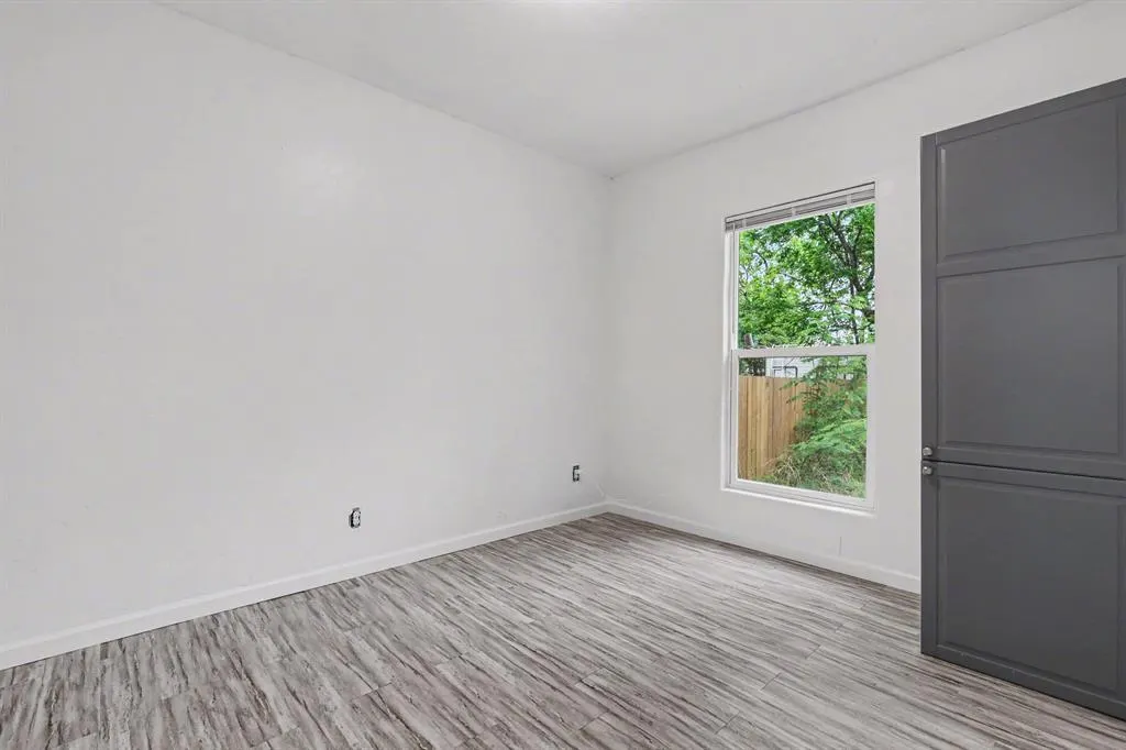 Photo 12 — 1531 NE 18th Street, Oklahoma City, OK 73111