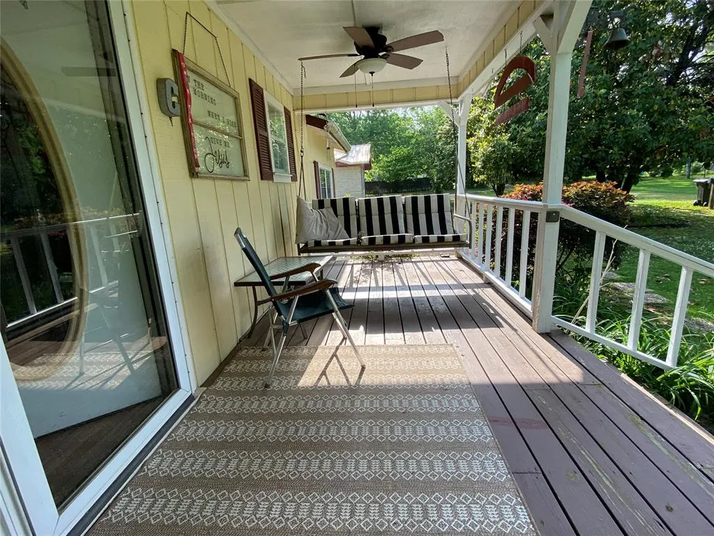 Photo 32 — 506 E Mosely Street, Valliant, OK 74764