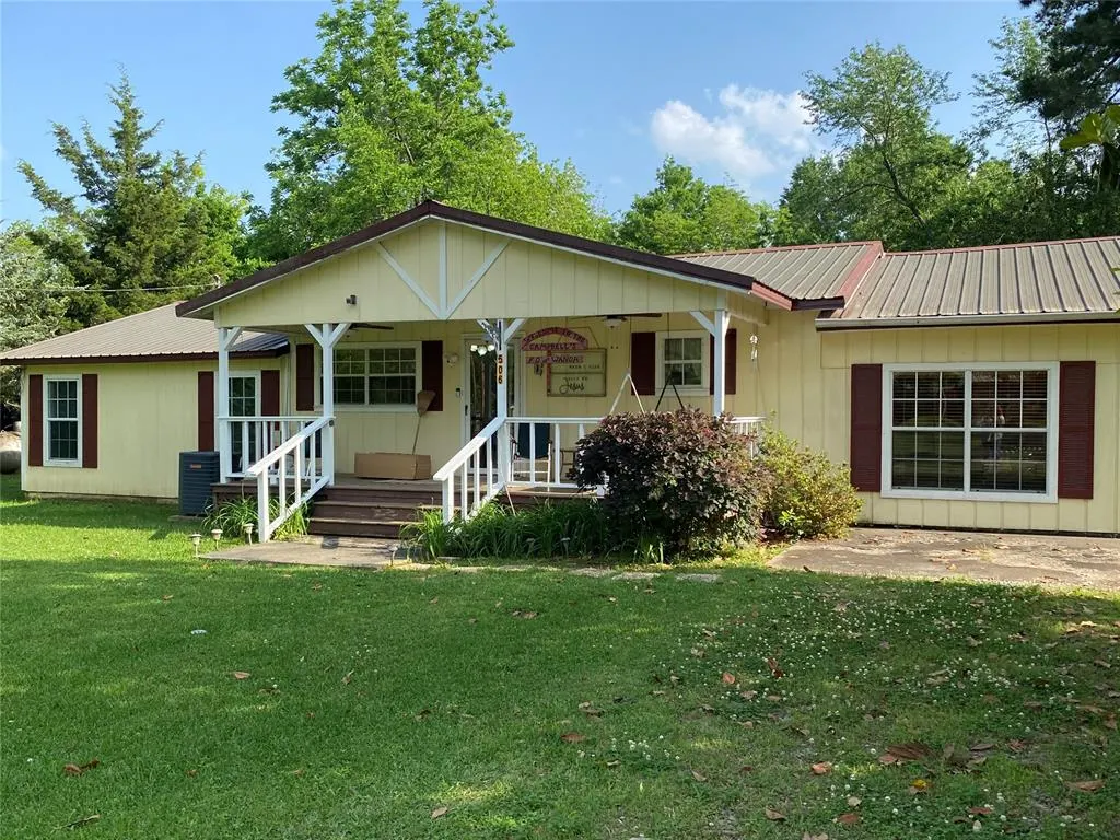 Photo 6 — 506 E Mosely Street, Valliant, OK 74764