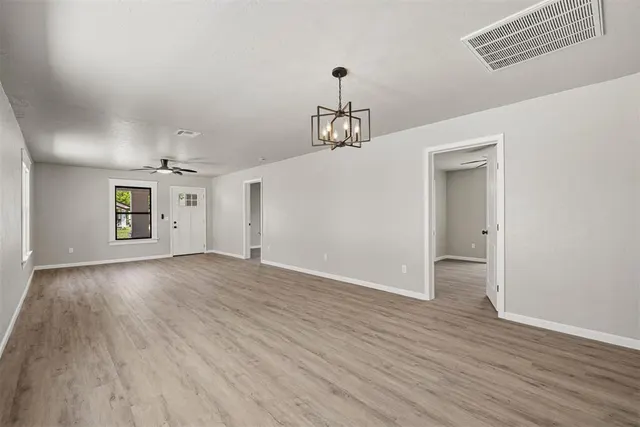 Photo 7 — 518 S Ellison Avenue, El Reno, OK 73036