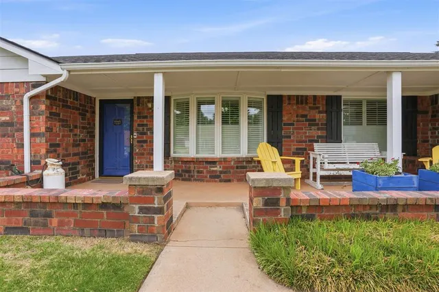 Photo 2 — 3608 E Ranch Road, Altus, OK 73521
