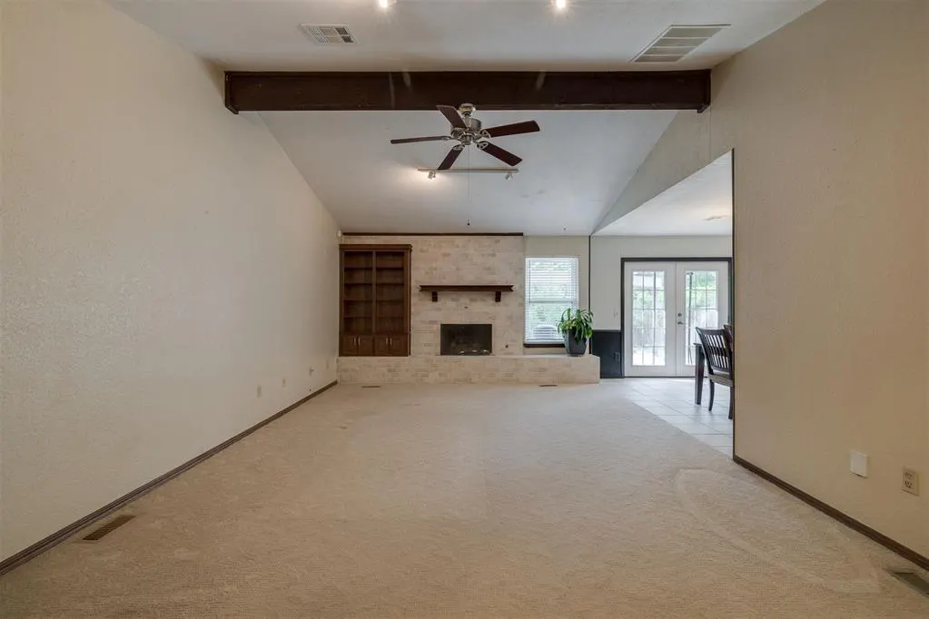 Photo 6 — 7400 Walnut Creek Drive, Oklahoma City, OK 73142
