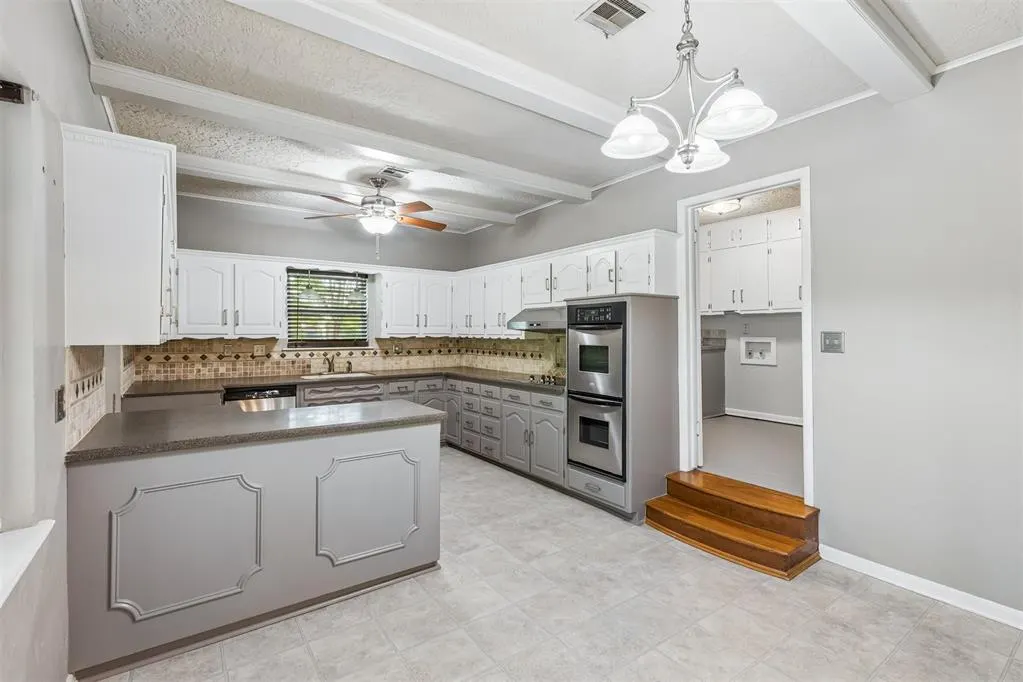 Photo 9 — 425 Terrace Place, Norman, OK 73069