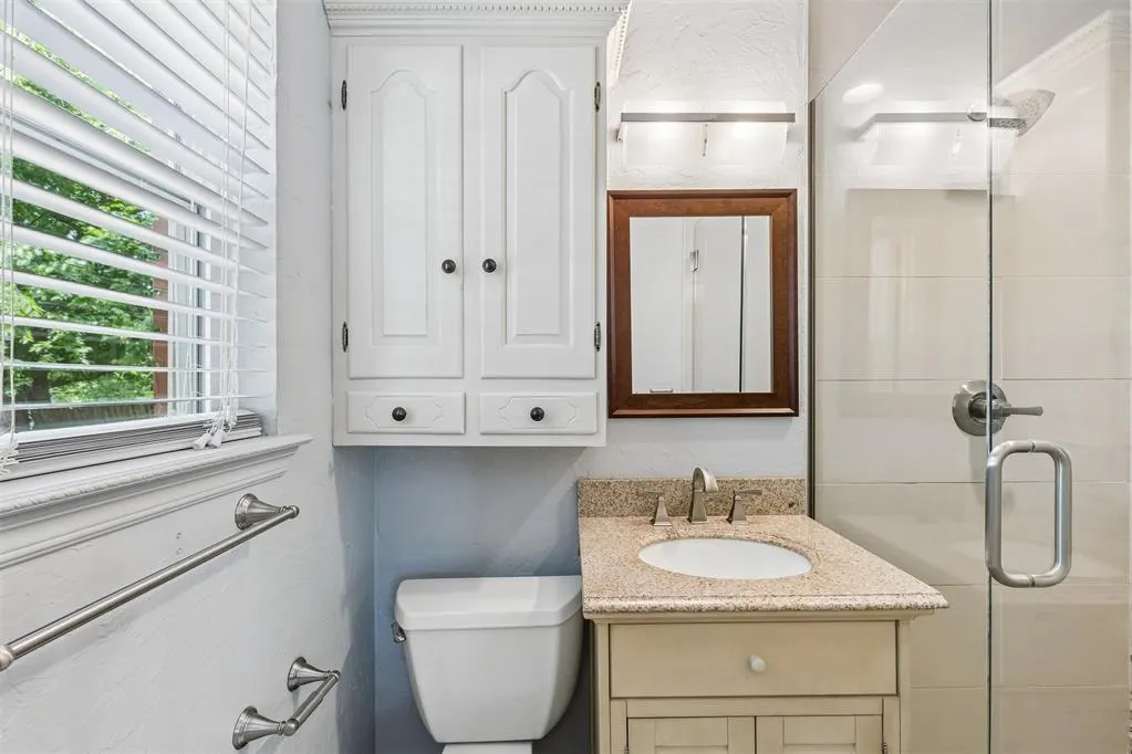 Photo 13 — 425 Terrace Place, Norman, OK 73069