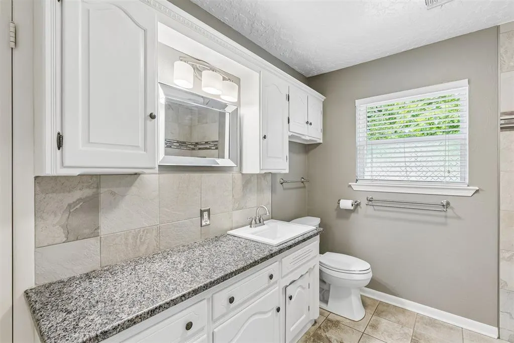 Photo 15 — 425 Terrace Place, Norman, OK 73069