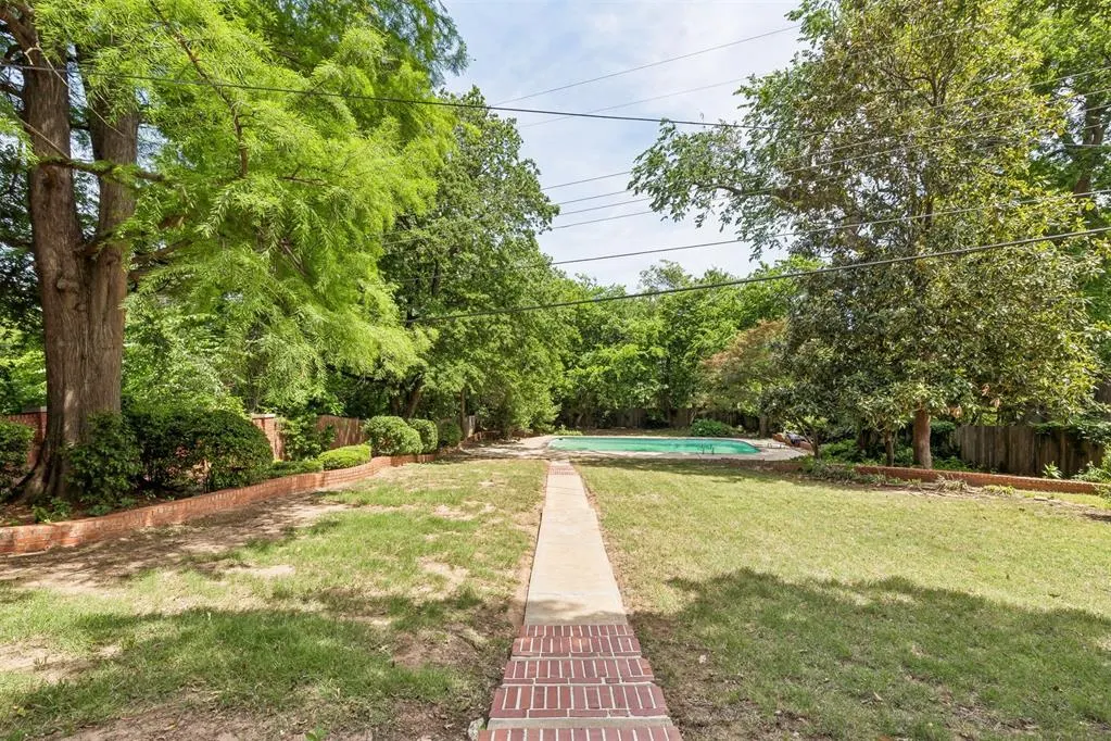 Photo 25 — 425 Terrace Place, Norman, OK 73069