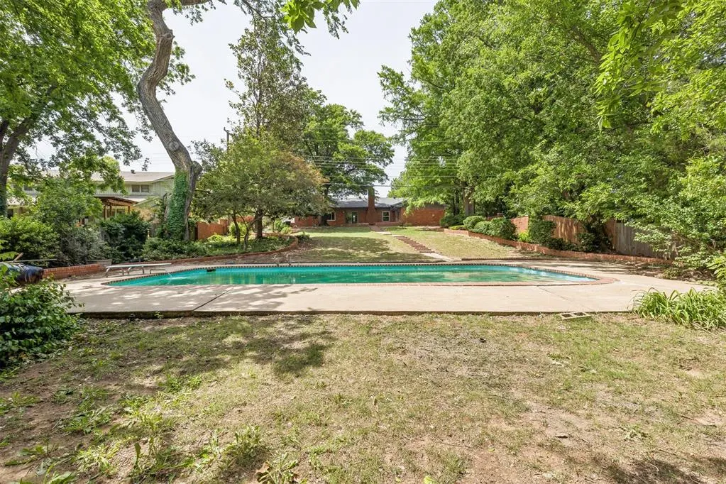 Photo 28 — 425 Terrace Place, Norman, OK 73069