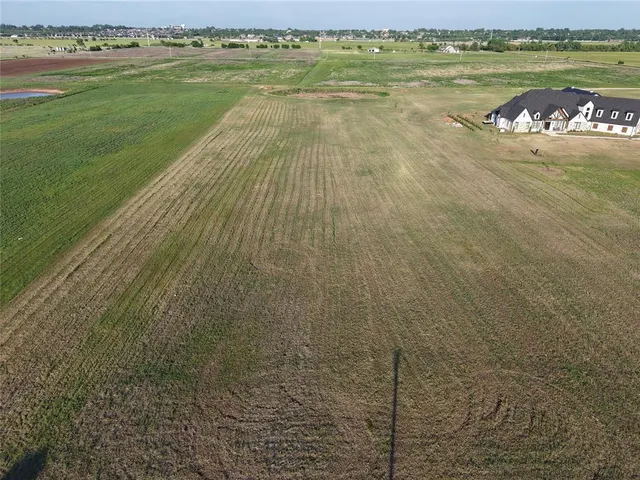 Photo 2 — 1 NW 60th Avenue, Norman, OK 73072