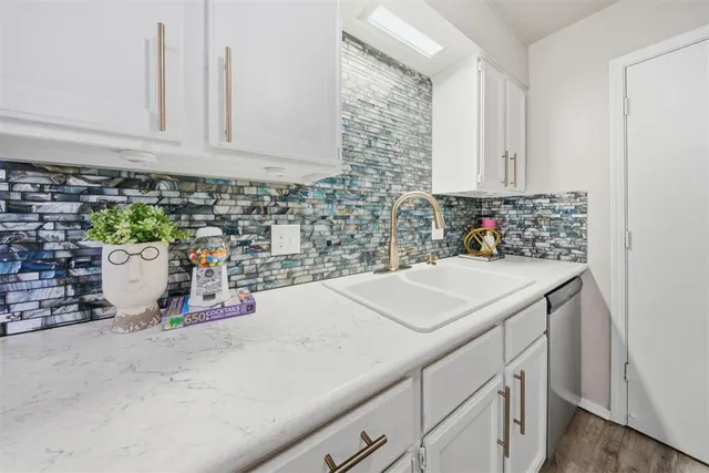 Photo 8 — 4400 Hemingway Drive 252, Oklahoma City, OK 73118