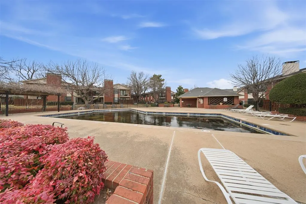 Photo 16 — 4400 Hemingway Drive 252, Oklahoma City, OK 73118