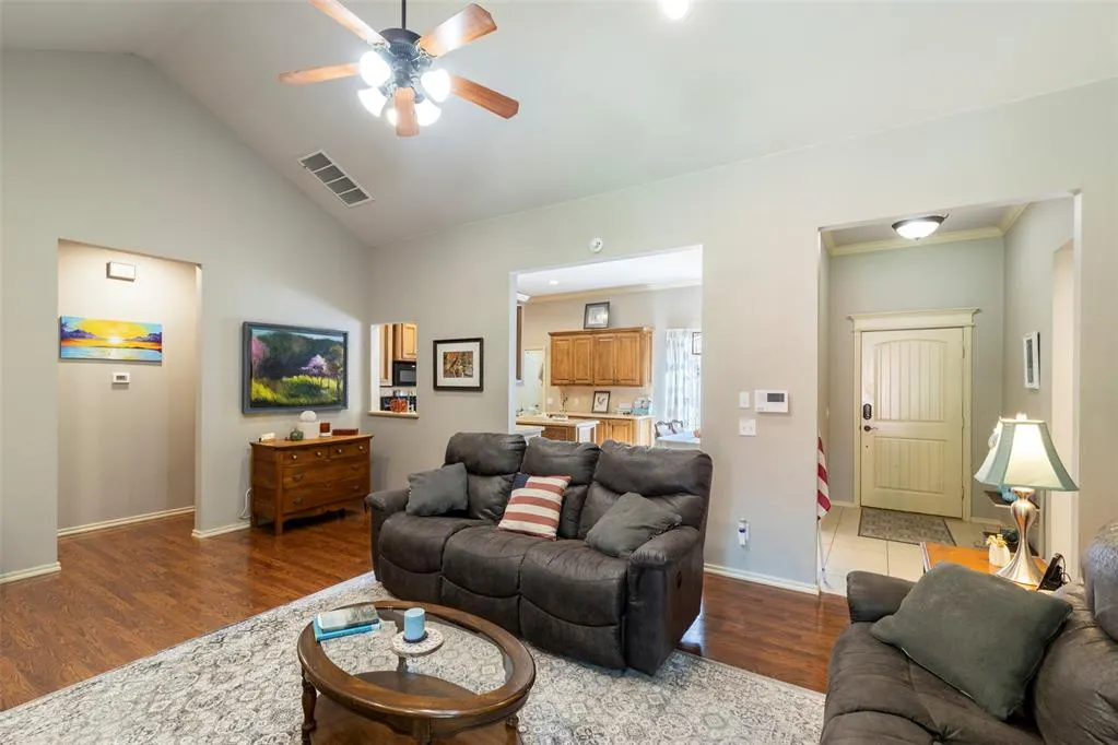 Photo 15 — 1043 Hidden Oaks Way, Guthrie, OK 73044