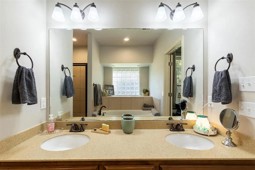 Photo 30 — 1043 Hidden Oaks Way, Guthrie, OK 73044