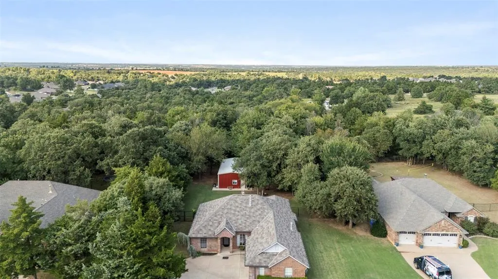 Photo 48 — 1043 Hidden Oaks Way, Guthrie, OK 73044