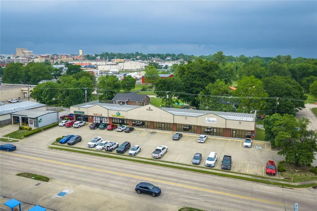 Photo 6 — 711 E Wyandotte Avenue, McAlester, OK 74501