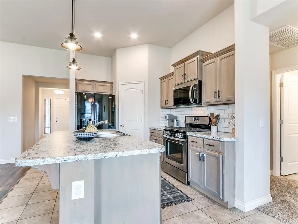 Photo 12 — 12901 Running Pebble Road, Piedmont, OK 73078