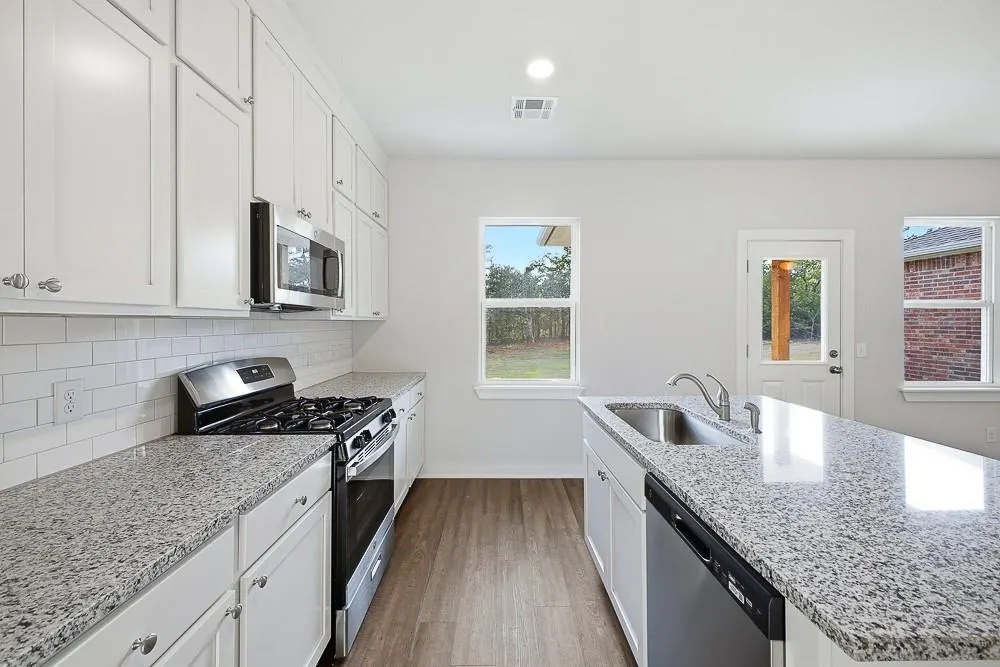 Photo 7 — 11225 Ward Road, Edmond, OK 73044