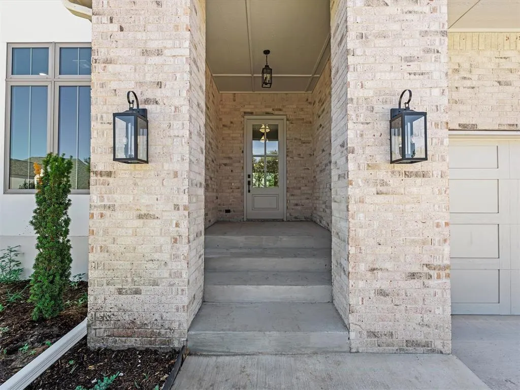 Photo 8 — 3416 Leon Circle, Edmond, OK 73034