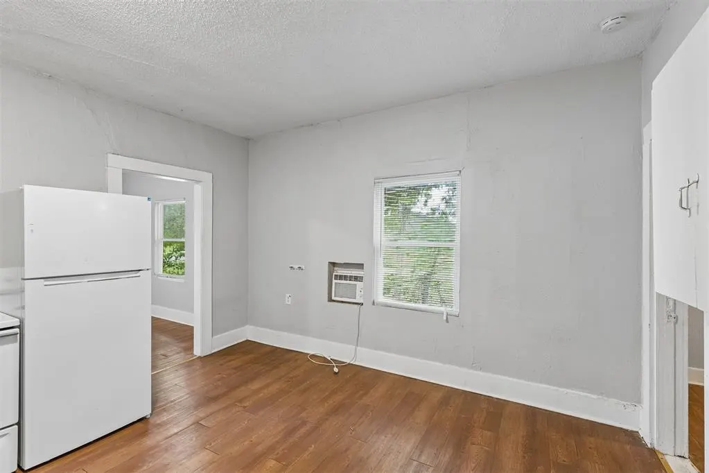 Photo 17 — 2300 N Prospect Avenue, Oklahoma City, OK 73111