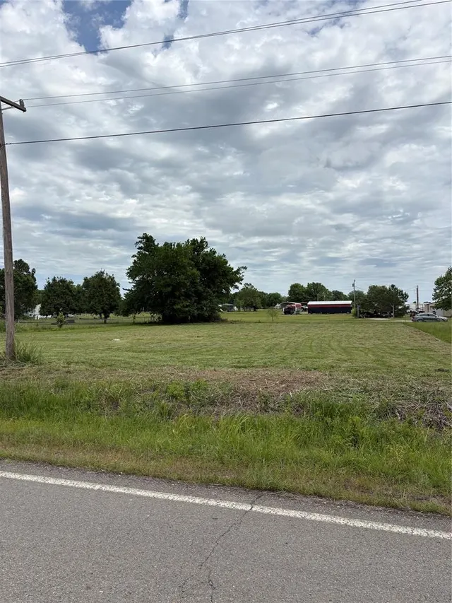 Photo 2 — NS 420 Road, Eufaula, OK 74432
