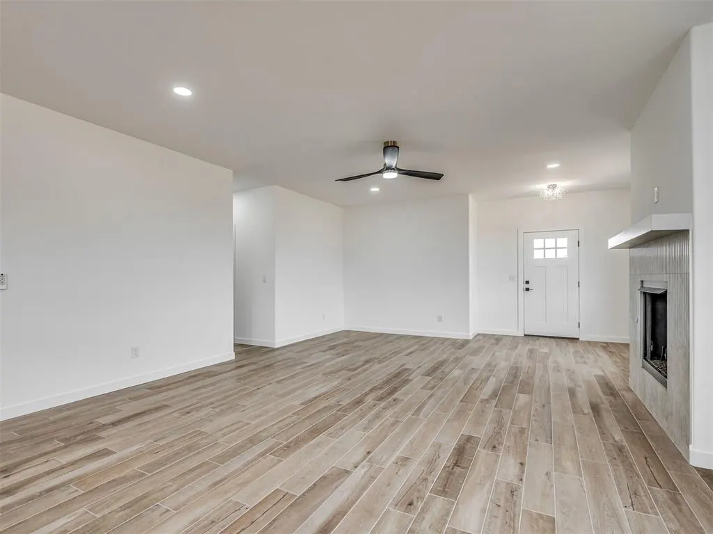 Photo 13 — 10621 SW 18th Street, Yukon, OK 73099