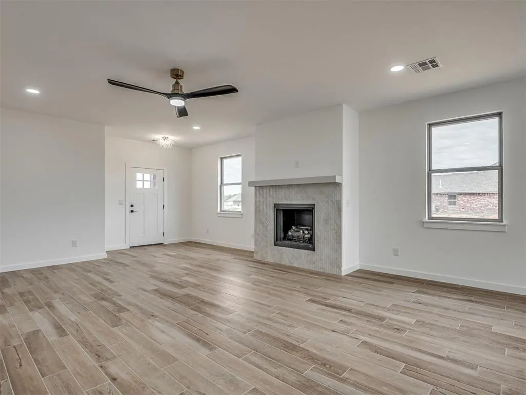 Photo 12 — 10621 SW 18th Street, Yukon, OK 73099