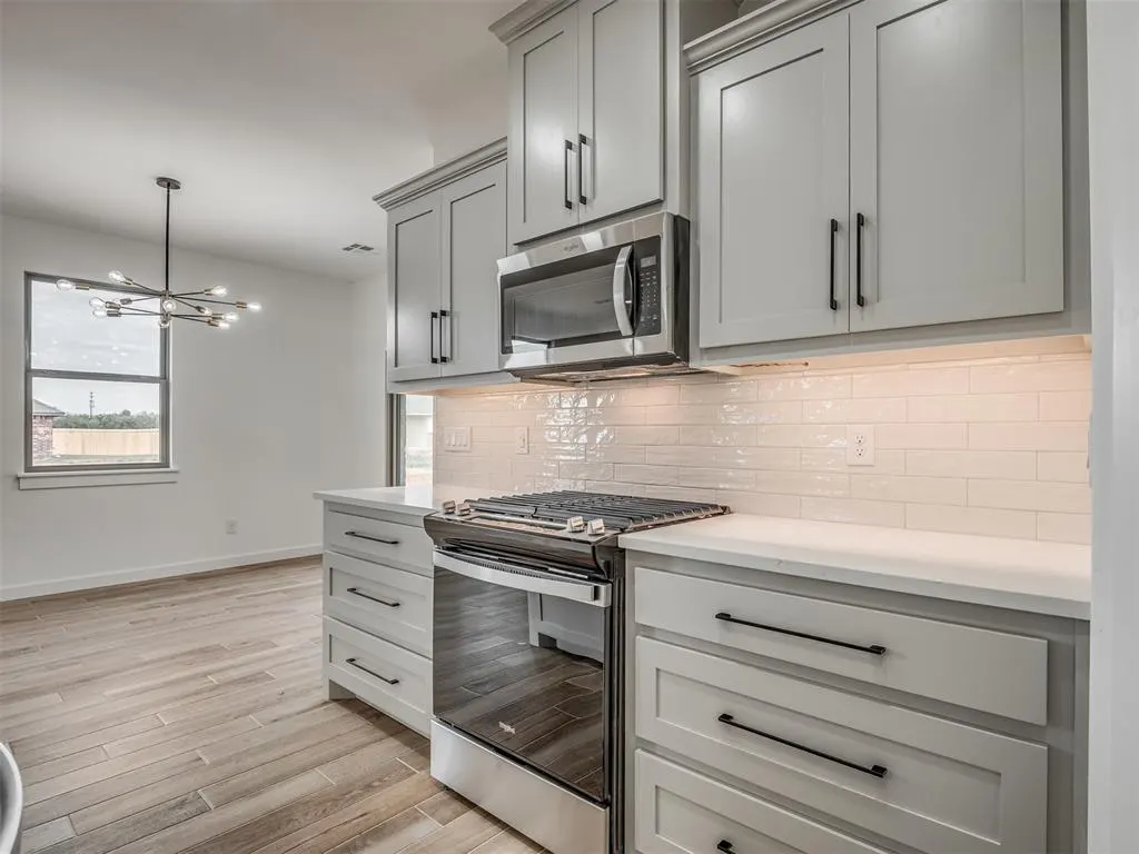Photo 6 — 10621 SW 18th Street, Yukon, OK 73099