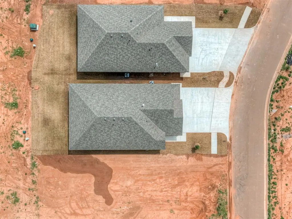 Photo 35 — 10621 SW 18th Street, Yukon, OK 73099