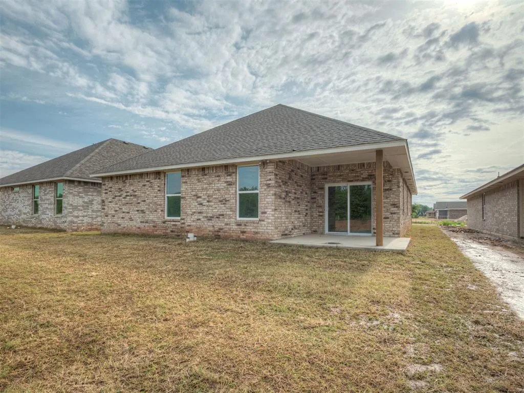 Photo 40 — 1901 Long Cove Avenue, Yukon, OK 73099