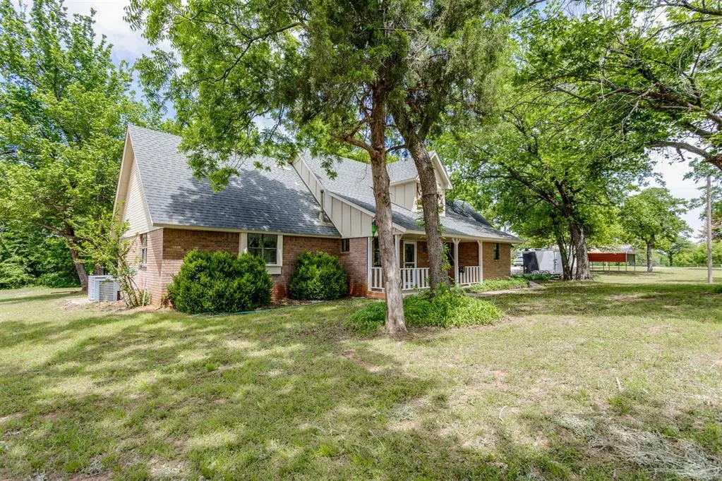Photo 2 — 7801 N Choctaw Road, Jones, OK 73049