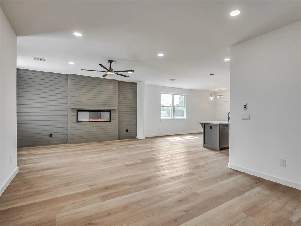 Photo 14 — 10617 SW 18th Street, Yukon, OK 73099