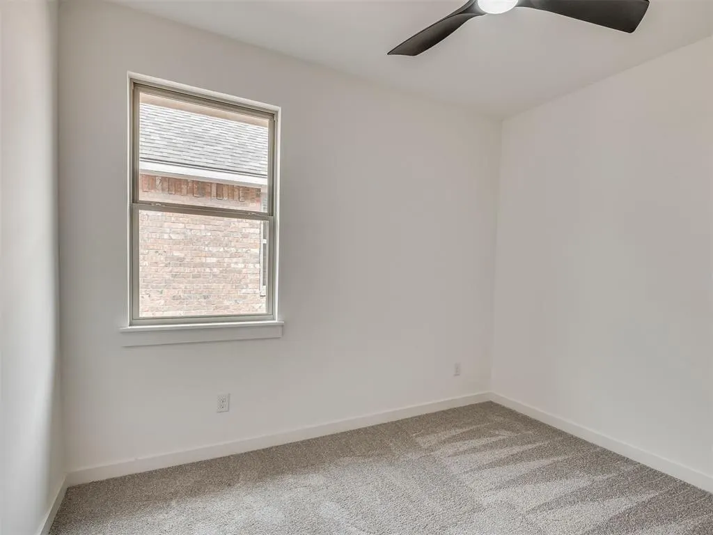 Photo 27 — 10617 SW 18th Street, Yukon, OK 73099