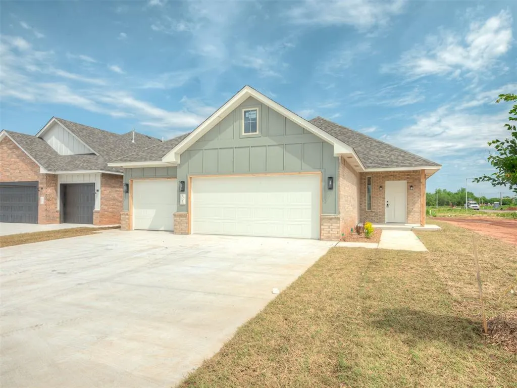 Photo 46 — 10617 SW 18th Street, Yukon, OK 73099