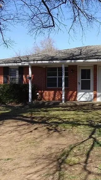 Front exterior — 2227 Donna Drive, Norman, OK 73071