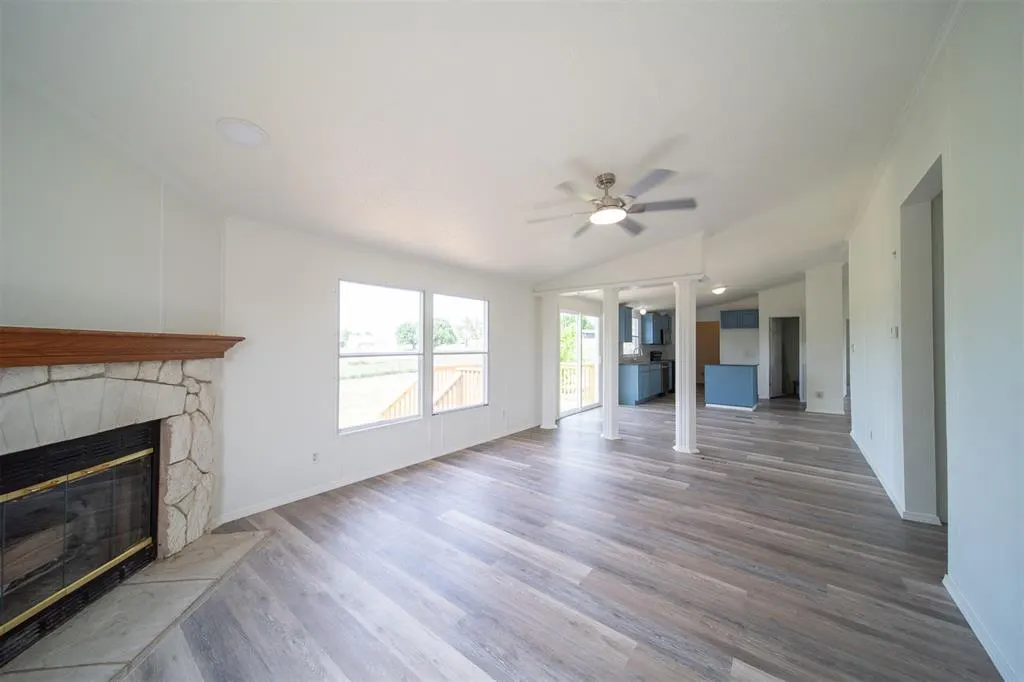 Photo 12 — 1409 Jacy Lane, Blanchard, OK 73010