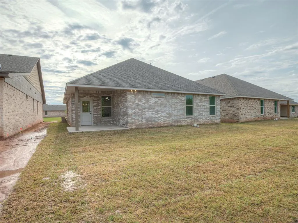 Photo 42 — 1817 Long Cove Avenue, Yukon, OK 73099