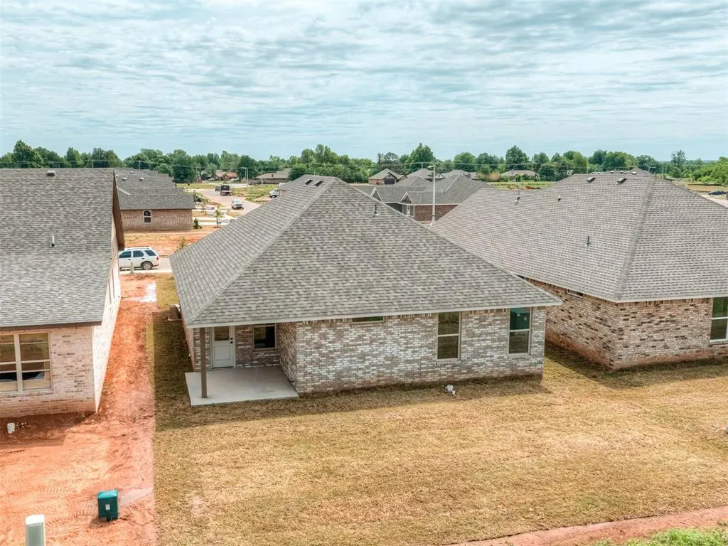 Photo 48 — 1817 Long Cove Avenue, Yukon, OK 73099