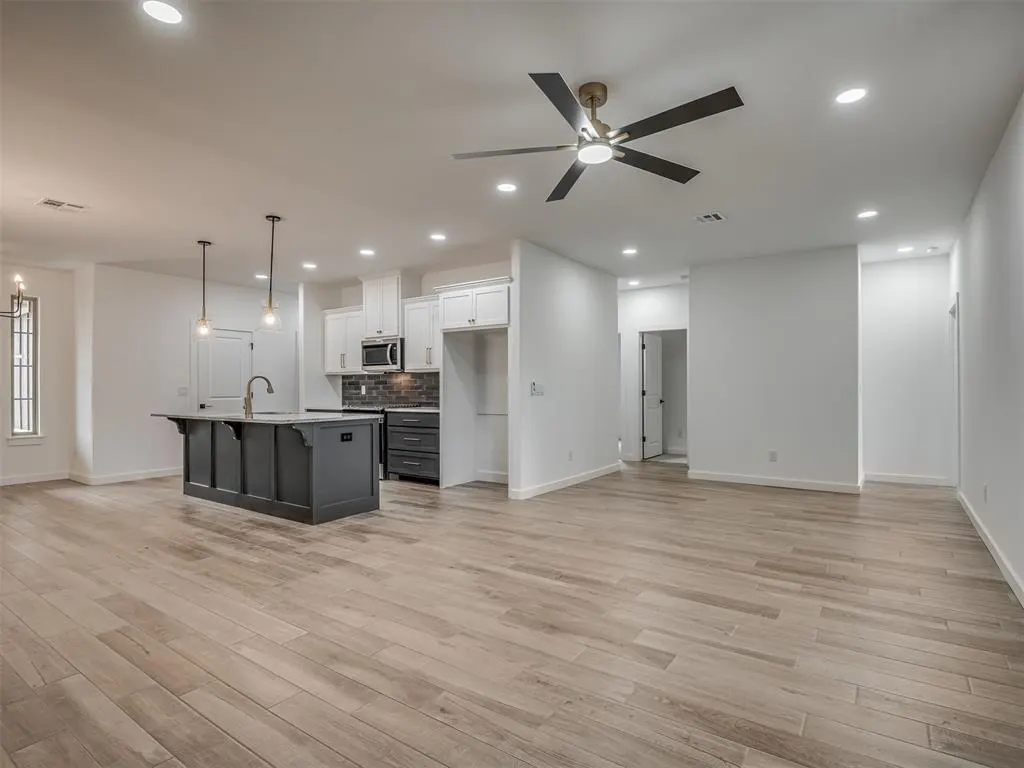 Photo 9 — 1817 Long Cove Avenue, Yukon, OK 73099